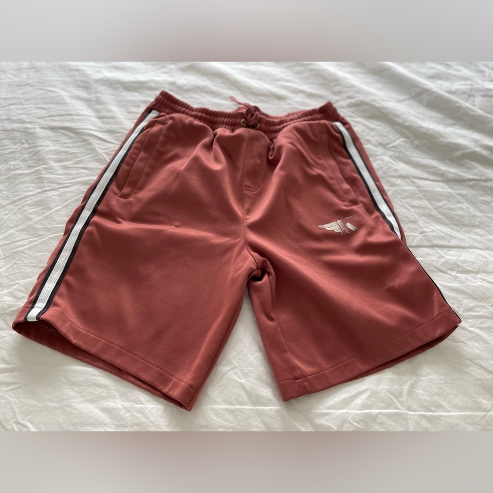 Kith men’s shorts salmon pink size large perfect like new condition RARE